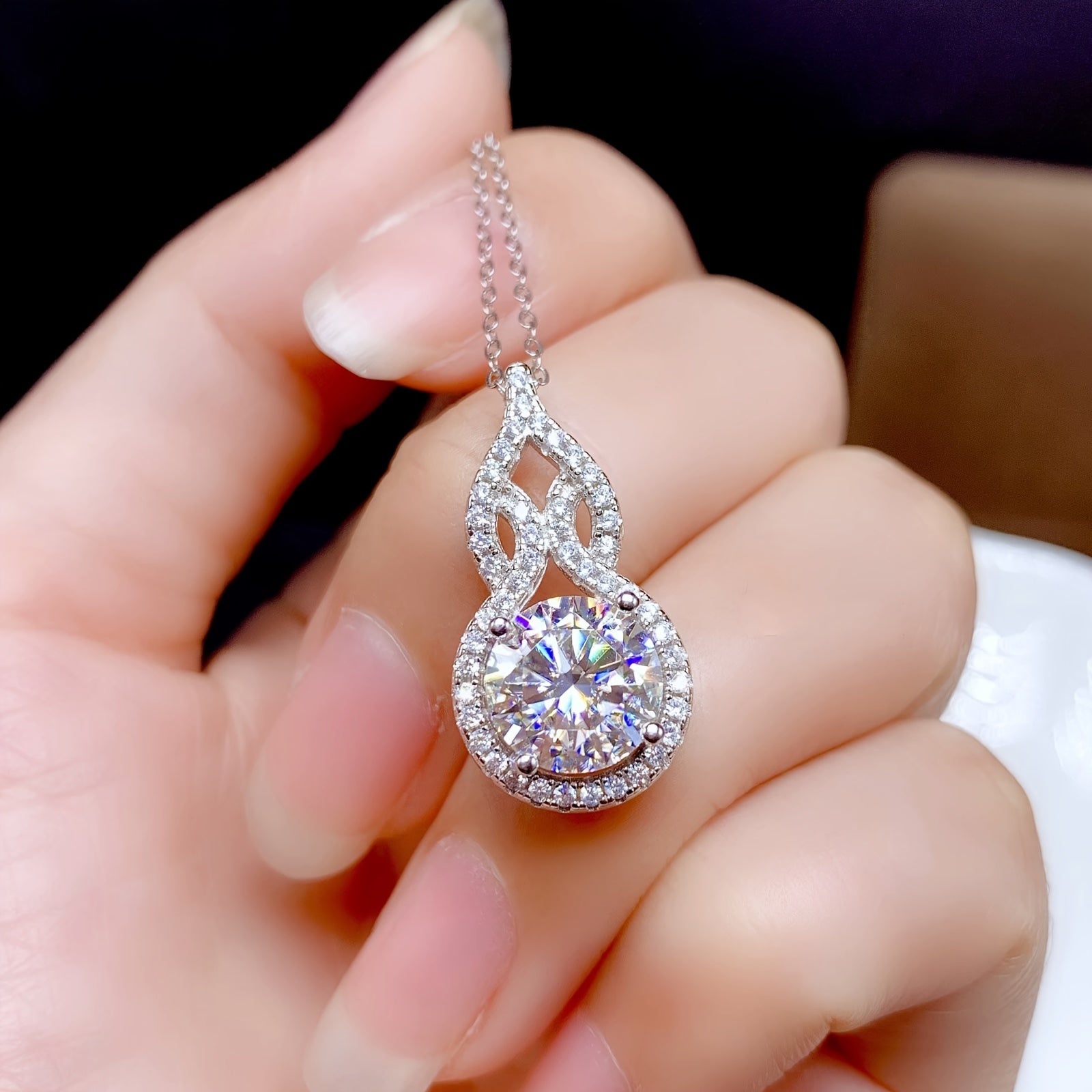 3-carat Moissanite Necklace S925 Pure Silvery Droplet Shaped Pendant, Elegant And Fashionable Classic Wedding Jewelry, Women's Necklace Jewelry, Women's Jewelry Give Her Valentine's Day Gift - Image 2