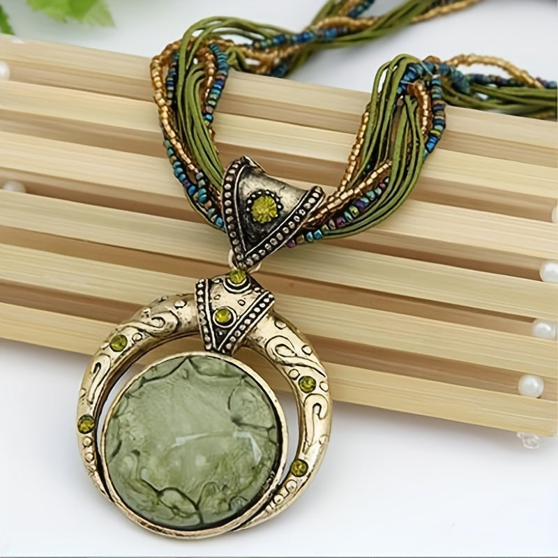 Elegant Bohemian Hand-Woven Bead Necklace with Round Green Synthetic Gemstone Pendant - Women’s Alloy Fashion Accessory, Golden-Tone Metalwork & Multi-Colored Beads, Perfect for Casual Wear and Gifting, Casual Jewelry | Colorful Fashion | Intricate Metalw